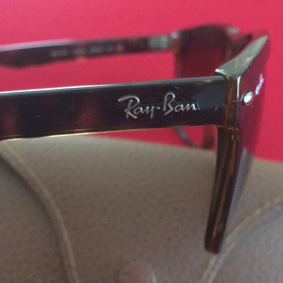 Ray-Ban Tortoise/Light Brown Sunglasses - Picture 3 of 4